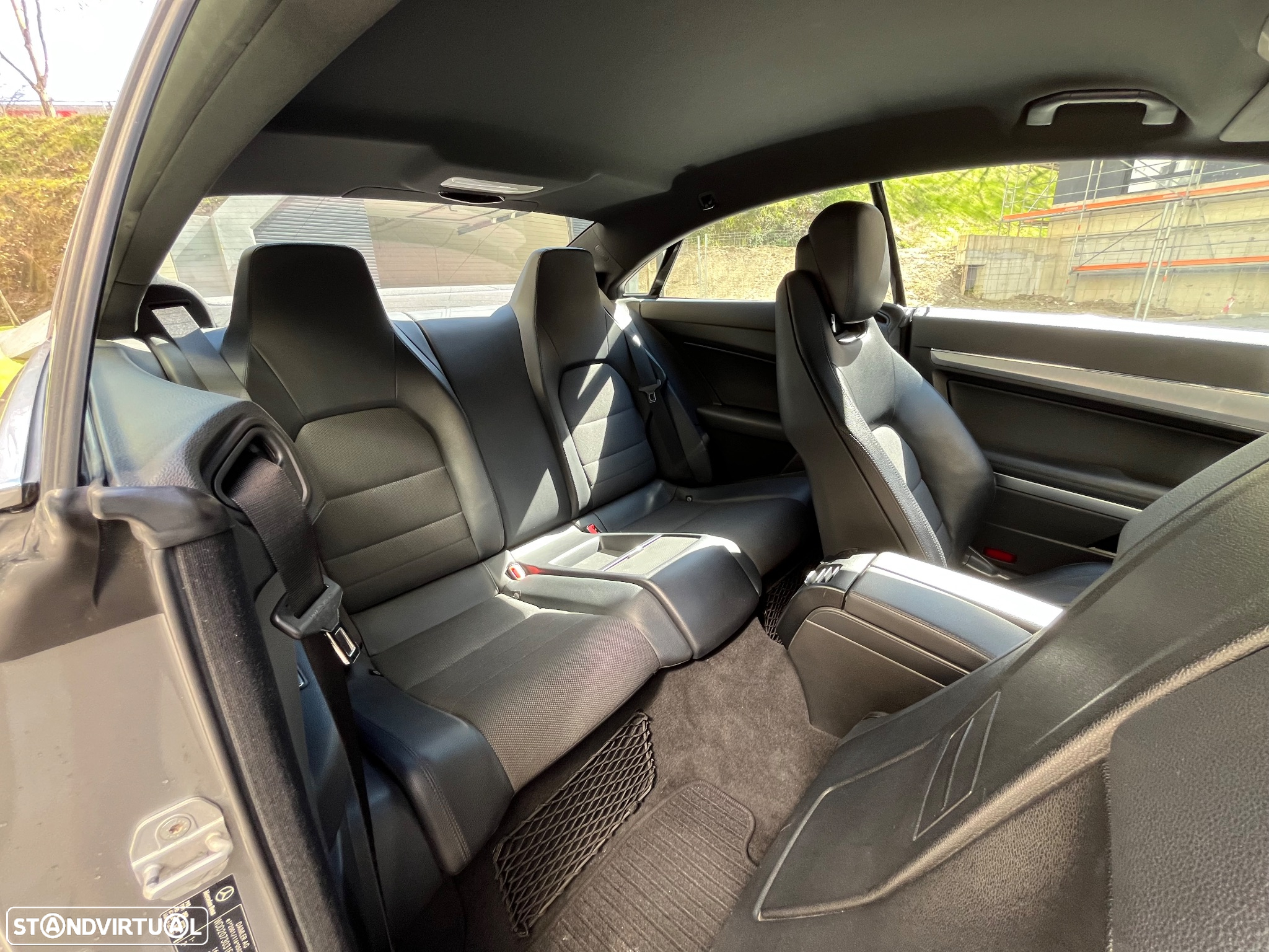 Mercedes-Benz E 250 CDi Elegance BlueEfficiency Auto - 26