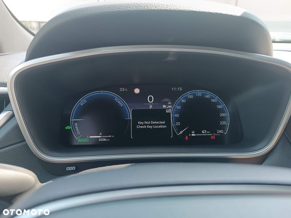 Toyota Corolla Cross - 10