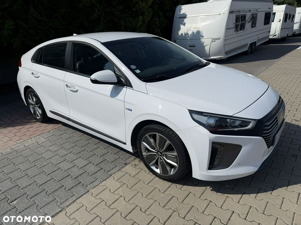 Hyundai IONIQ - 2