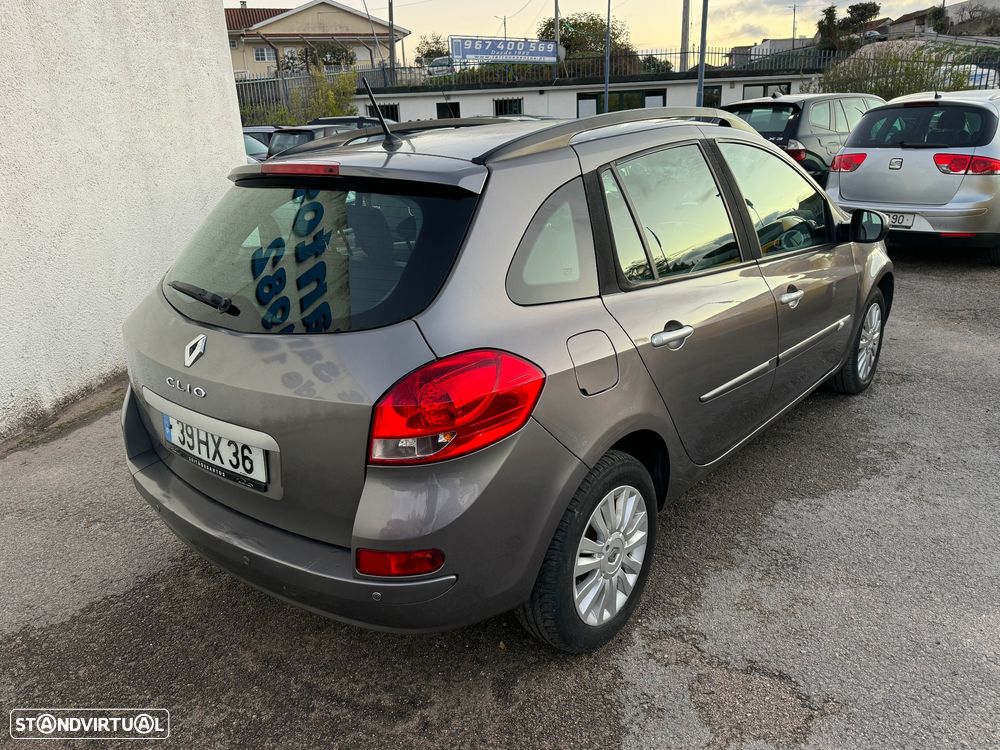 Renault Clio Break 1.2 16V Dynamique - 32