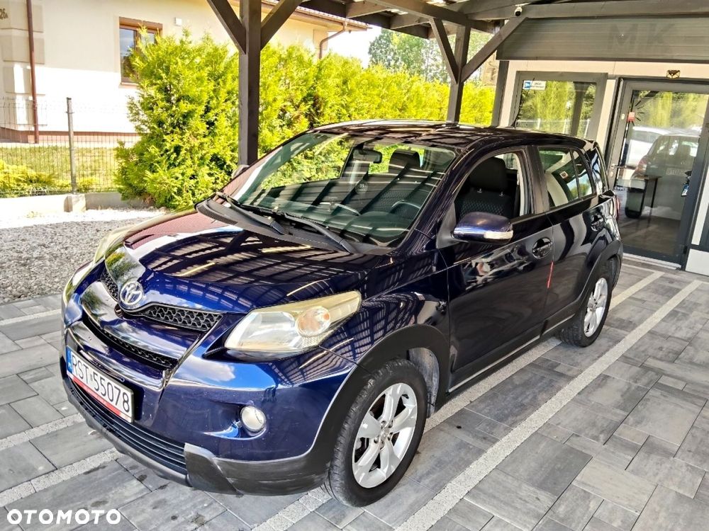 Toyota Urban Cruiser - 1