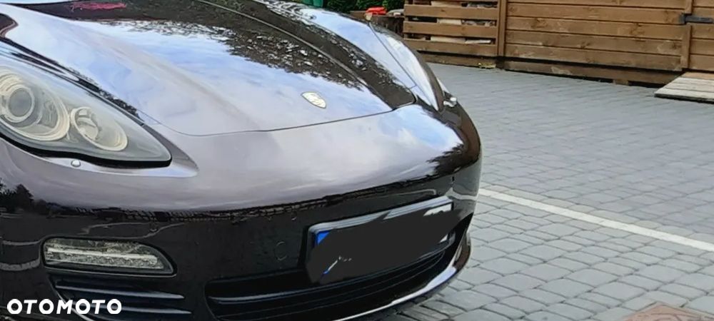 Porsche Panamera 4S - 6