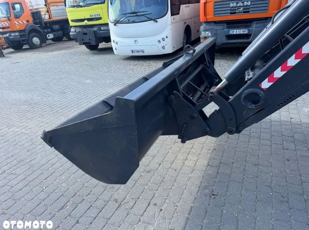 Renault Ergos 100 4x4 Manual Tur Łyżka 2003 r. Klima WOM - 22