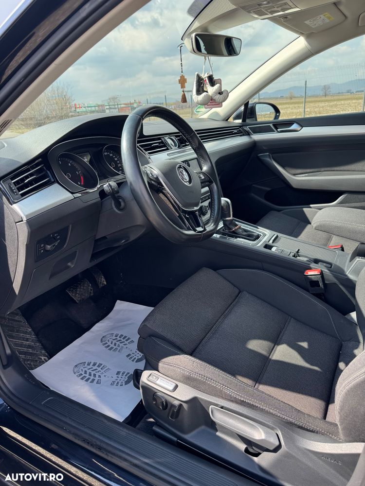 Volkswagen Passat 2.0 TDI SCR DSG BlueMotion Comfortline - 7