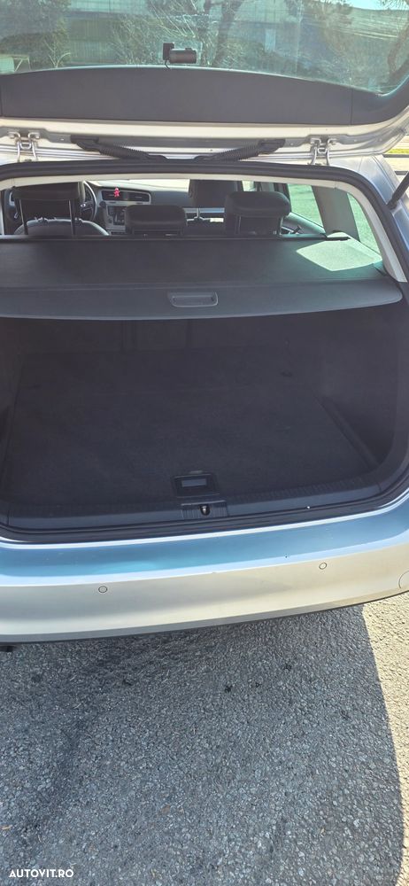 Volkswagen Golf 1.6 TDI BlueMotion Technology Lounge - 8