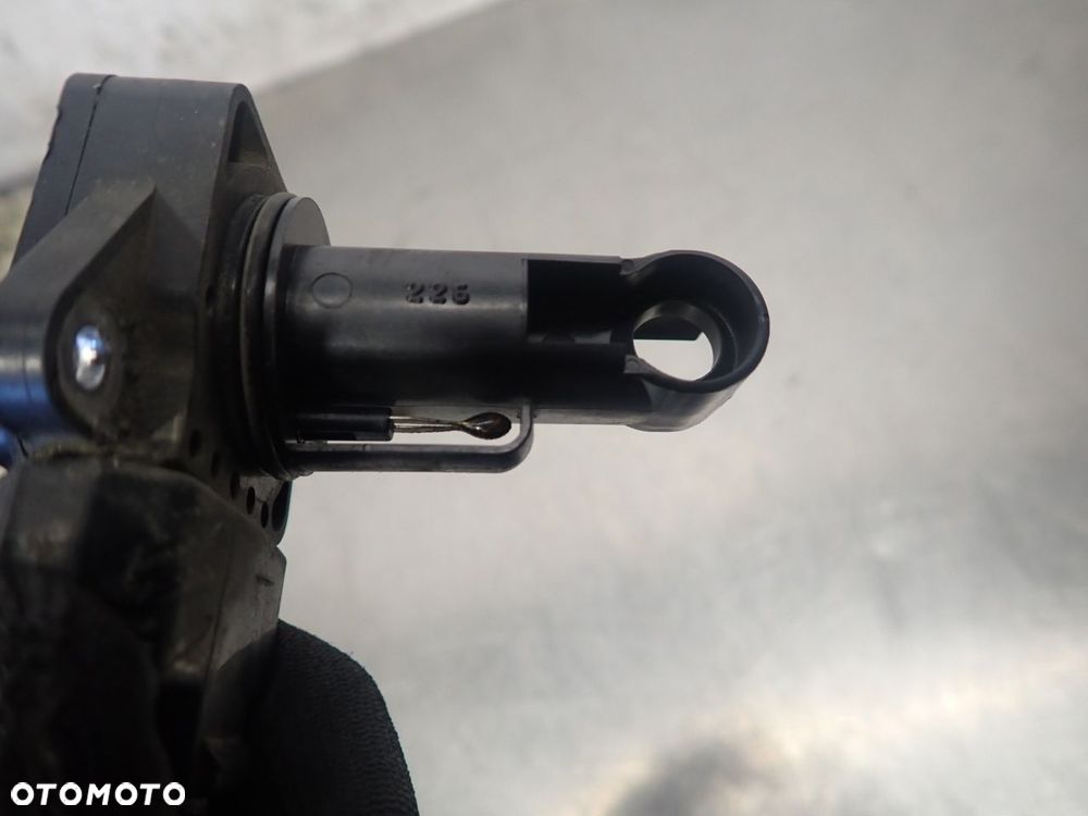 PRZEPŁYWOMIERZ POWIETRZA TOYOTA YARIS II  DMA-0109  1974006061 - 3