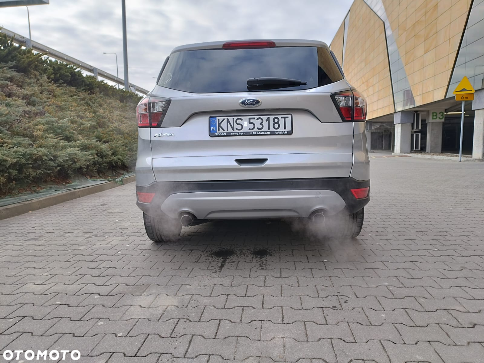 Ford Kuga 1.5 EcoBoost 4x4 Titanium - 6