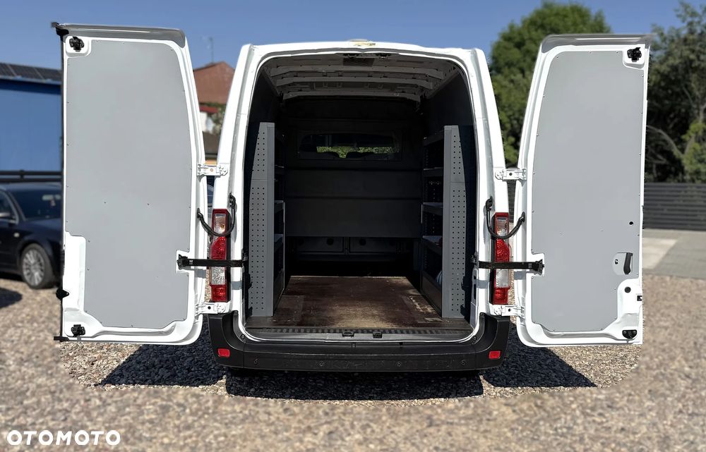 Renault Master - 10