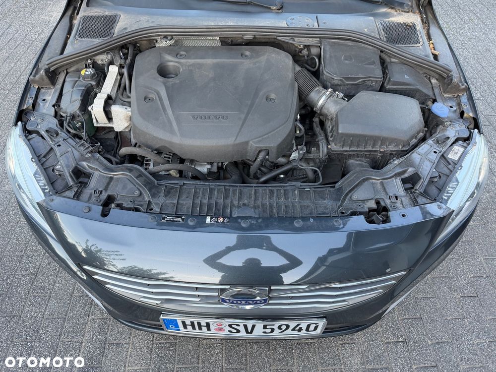 Volvo V60 D2 Drive-E Momentum - 21