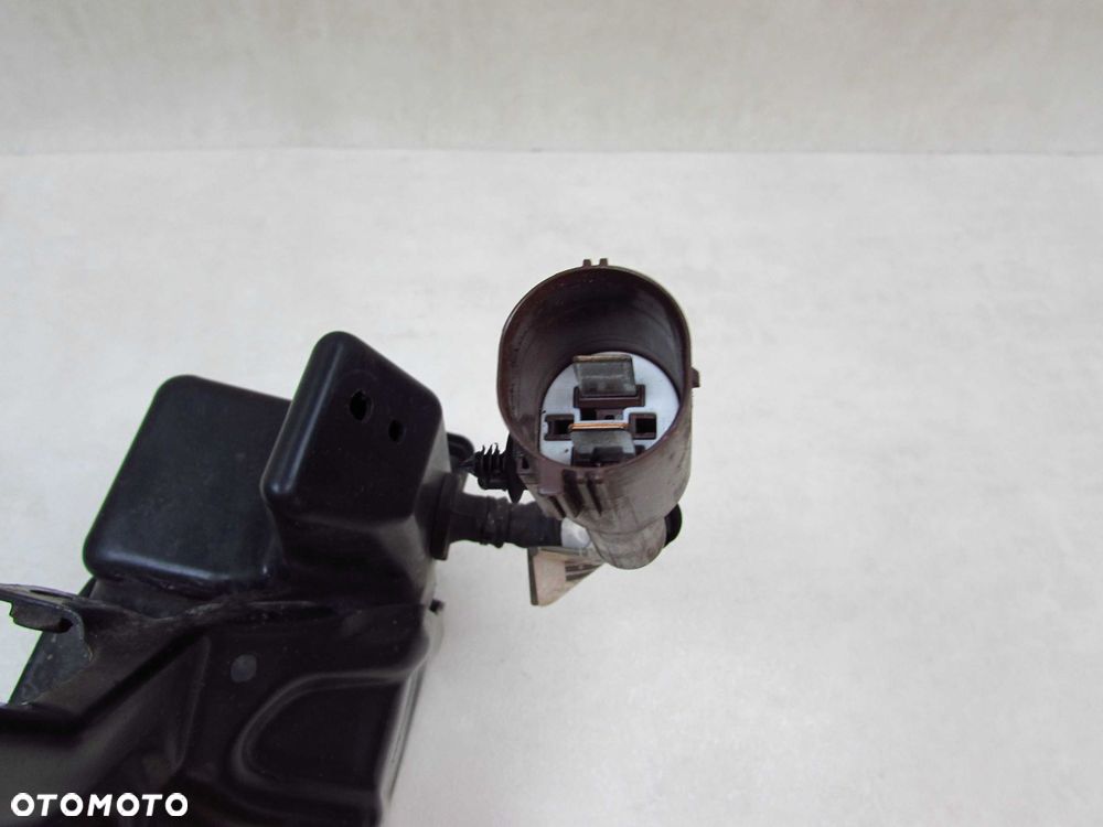VOLVO S40 II V50 V60 E-DRIVE 1.6 D2 10- SKRZYNKA PODSTAWA AKUMULATORA START STOP 31298455 31294793 - 4