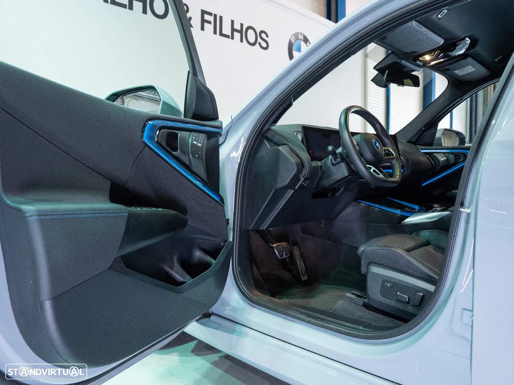 BMW X3 30 e xDrive Pack M Desportivo - 16