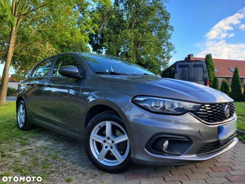 Fiat Tipo 1.4 T-Jet Business Line - 1