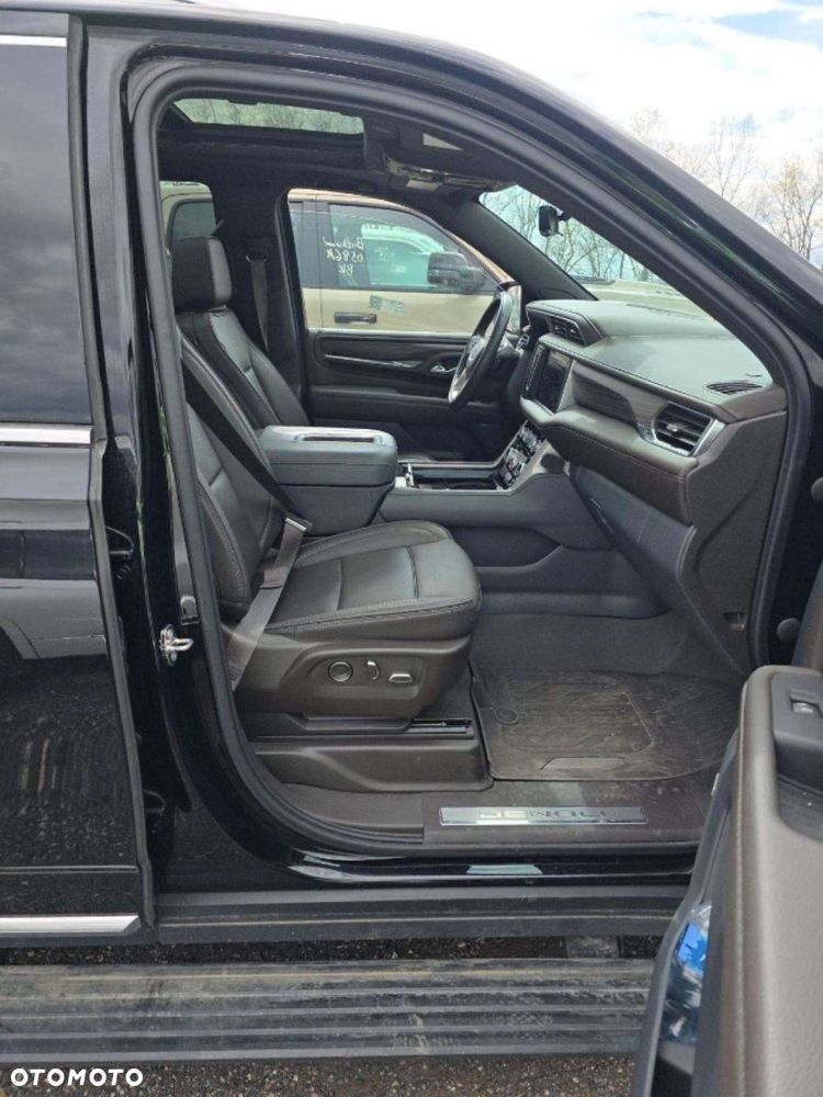 GMC Yukon - 14