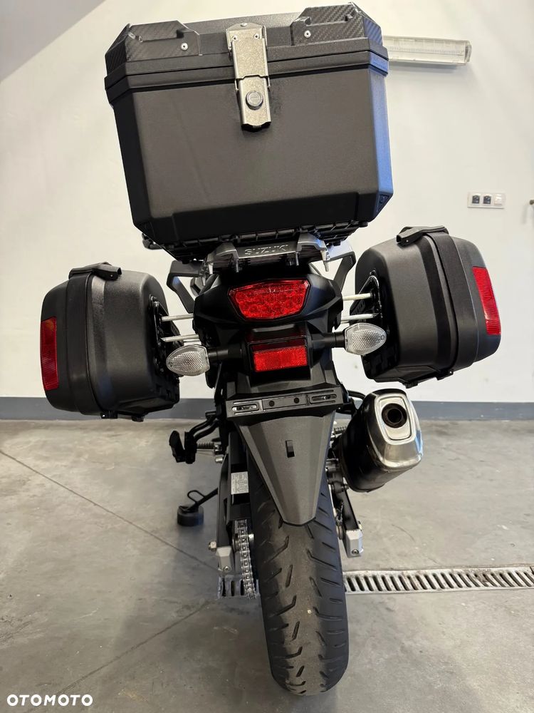 Suzuki V-STROM - 40