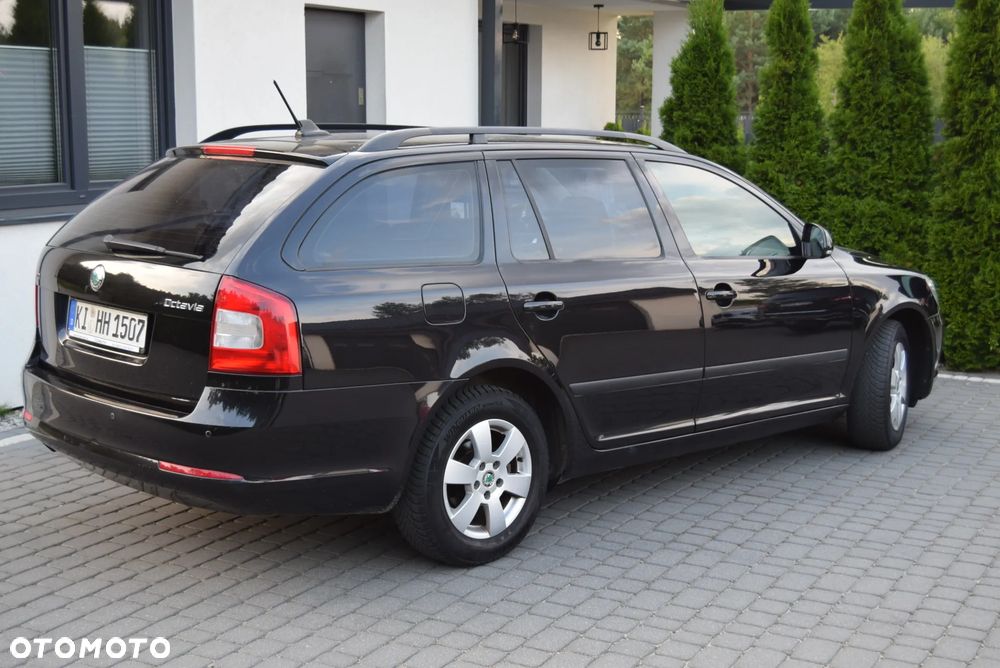 Skoda Octavia 1.6 TDI Premium Edition - 9