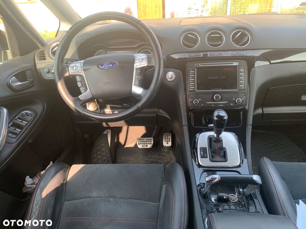 Ford S-Max - 4