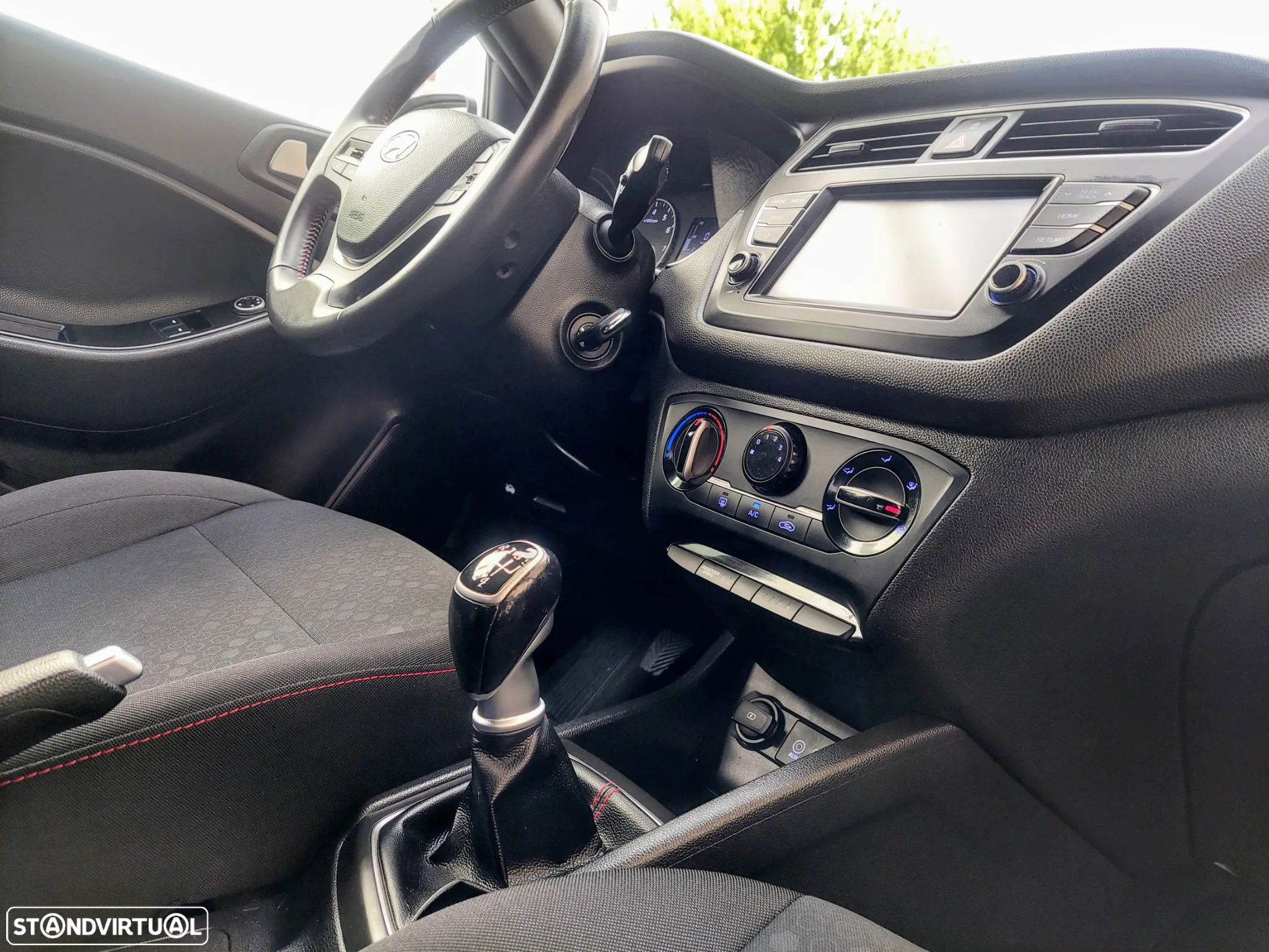 Hyundai i20 1.0 T-GDI Style - 38