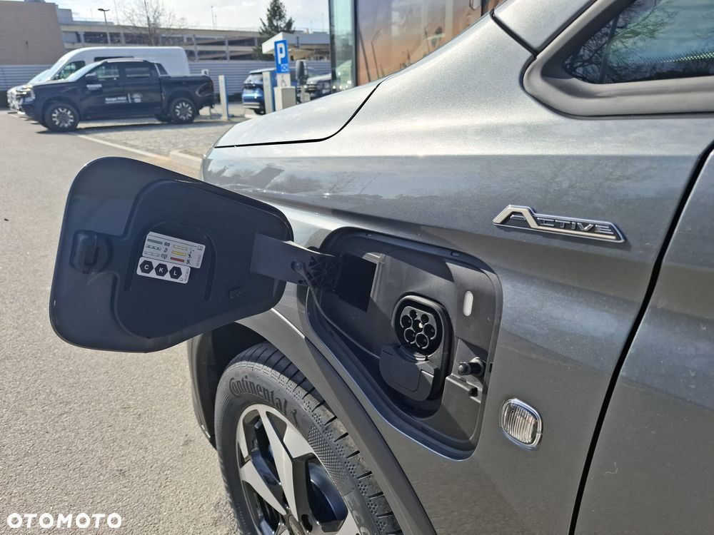 Ford Transit Connect - 28