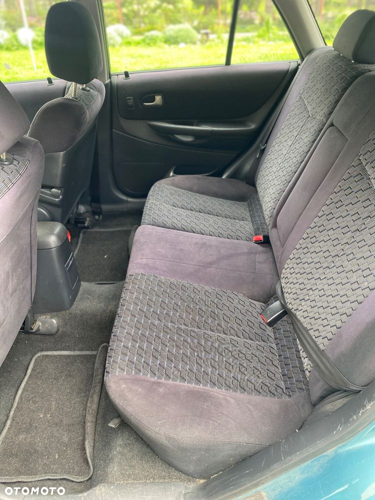 Mazda 323F 2.0 DITD Comfort - 10