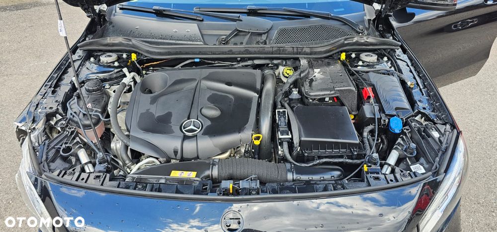 Mercedes-Benz GLA 200 (CDI) d 7G-DCT AMG Line - 20