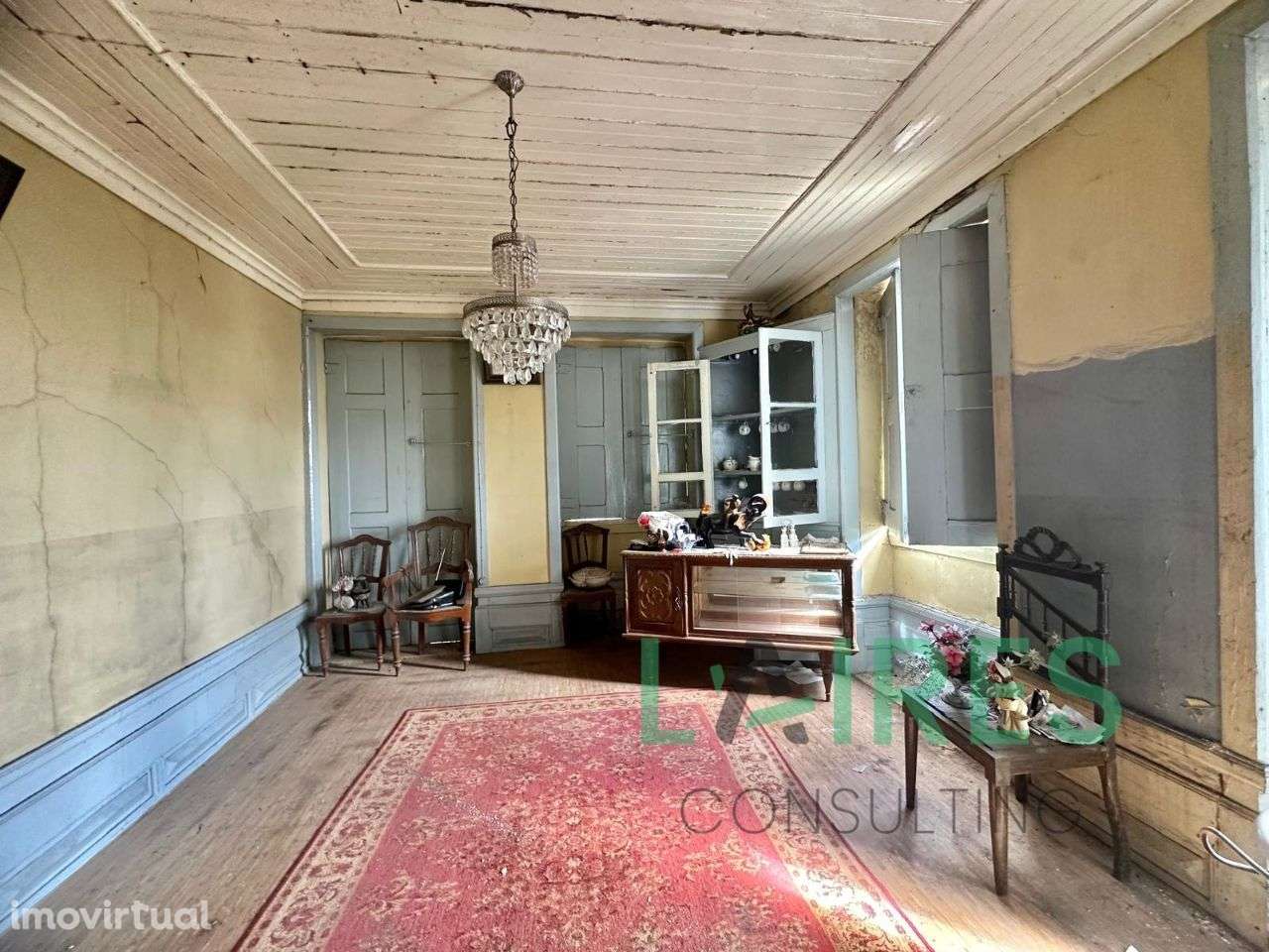 Moradia em pedra para restauro - Vila Cova de Tavares - Grande imagem: 3/6