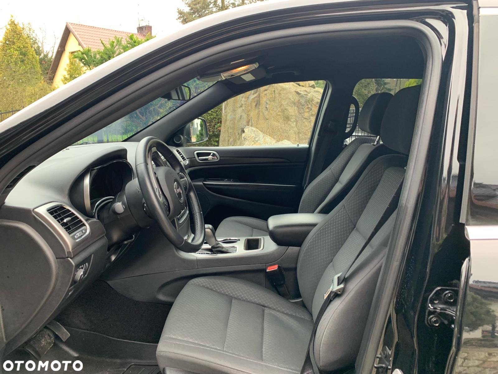 Jeep Grand Cherokee 3.6 V6 Laredo - 9