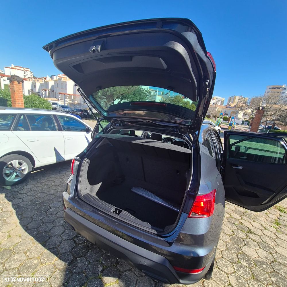 SEAT Arona 1.0 TSI Wave Plus DSG - 6