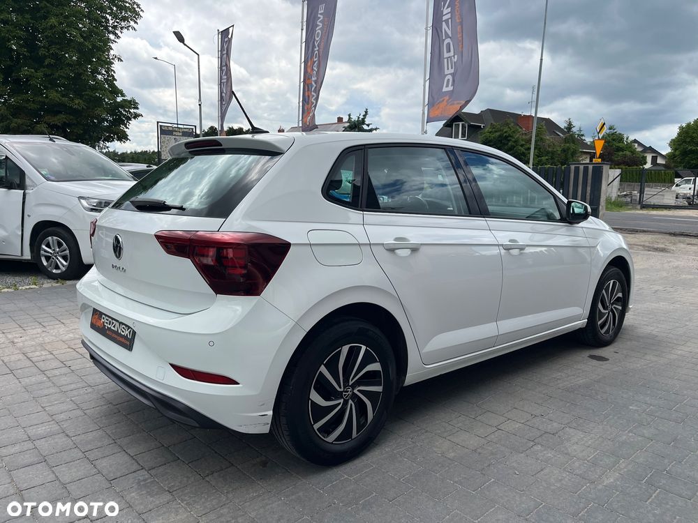 Volkswagen Polo - 4