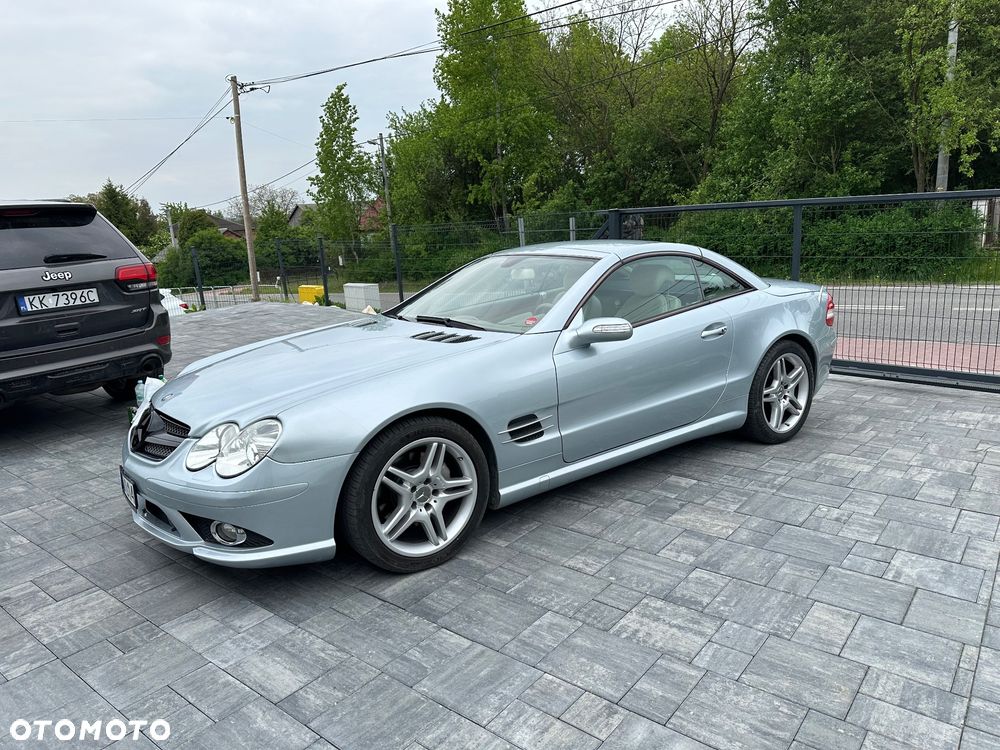 Mercedes-Benz SL - 10