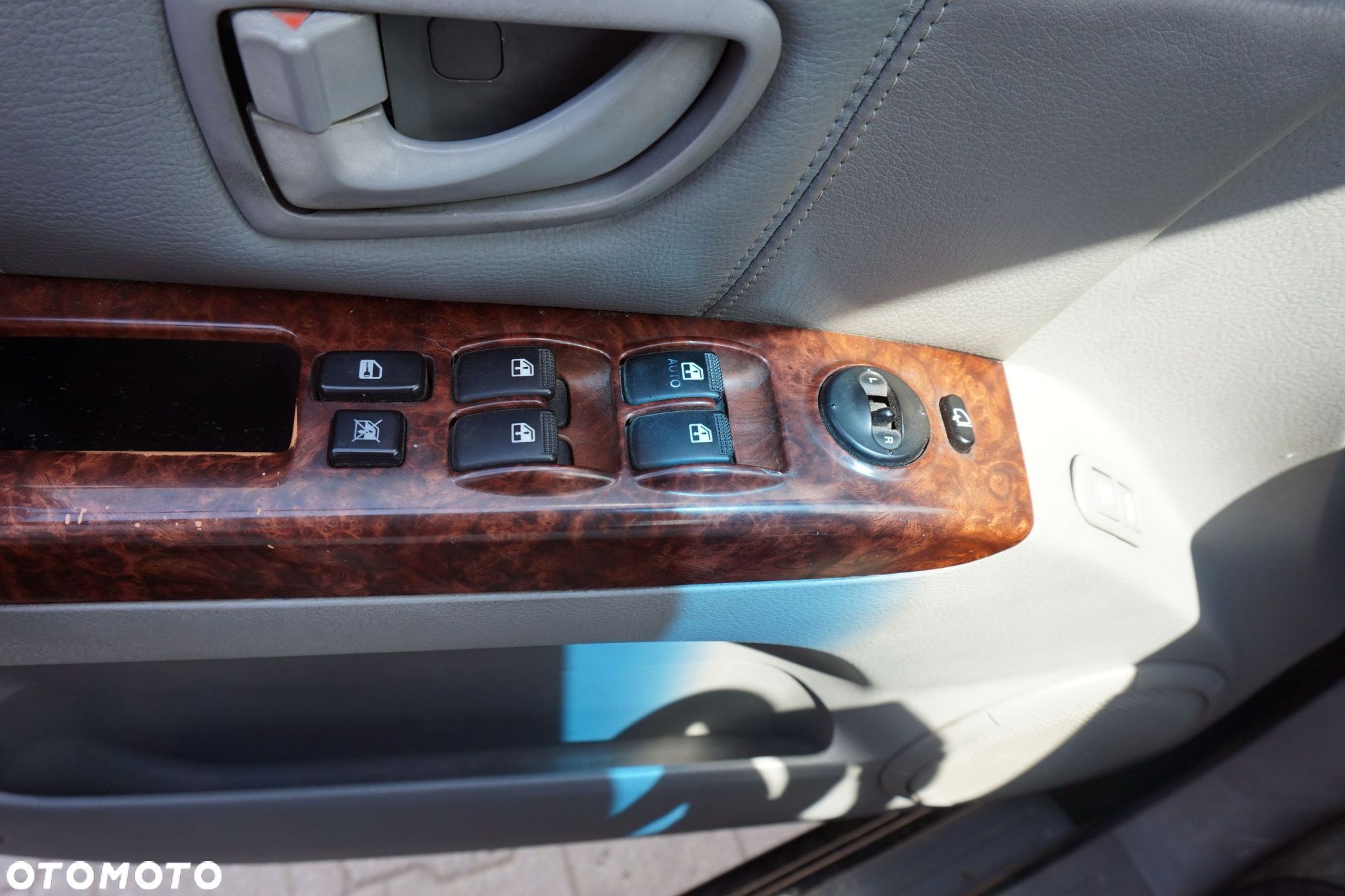 PANEL STEROWANIA SZYB SORENTO I 93570-3E250-CY KIA 2002-2007 - 1
