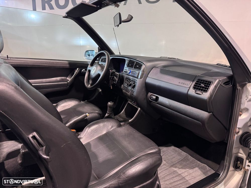 VW Golf Cabriolet 1.6 Highline - 48