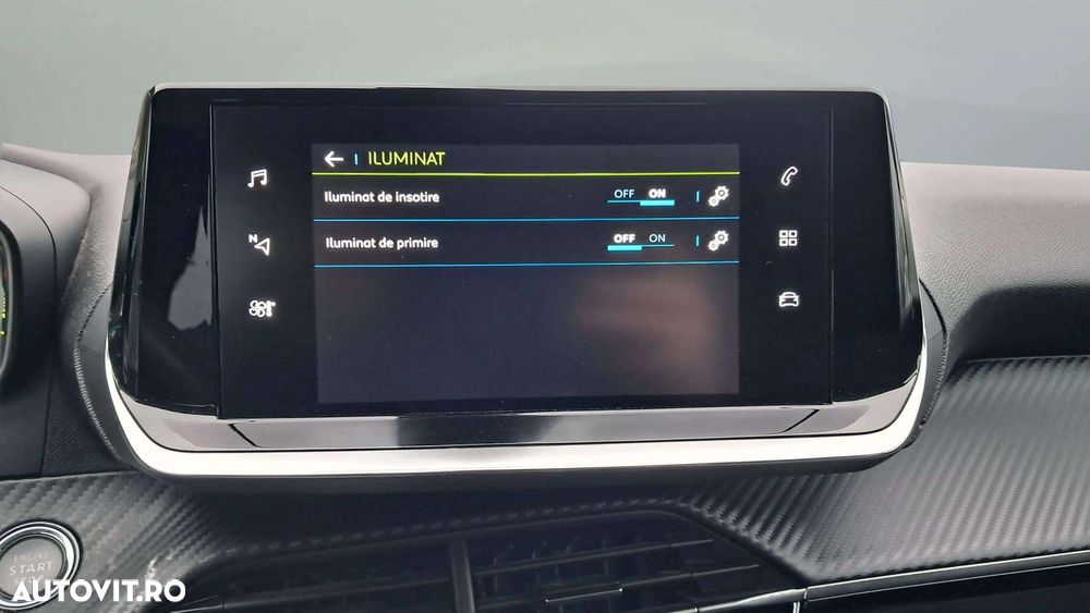 Peugeot 2008 e-2008 Allure - 12