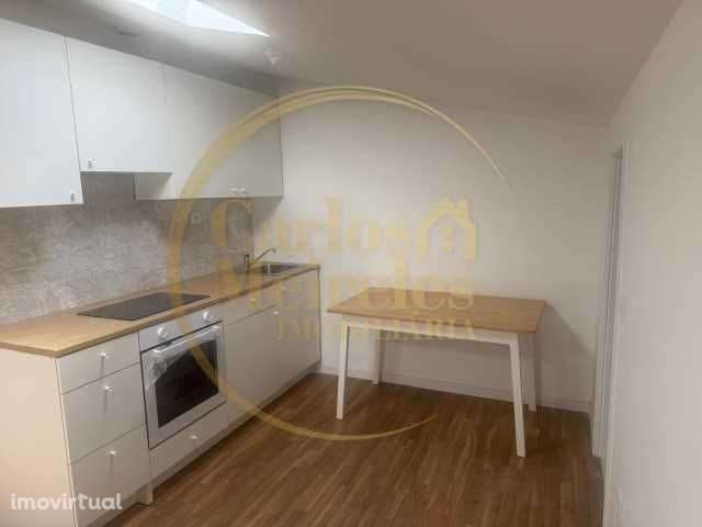 Apartamente T2 Em Vila Verde- Oportunidade! - Grande imagem: 4/7