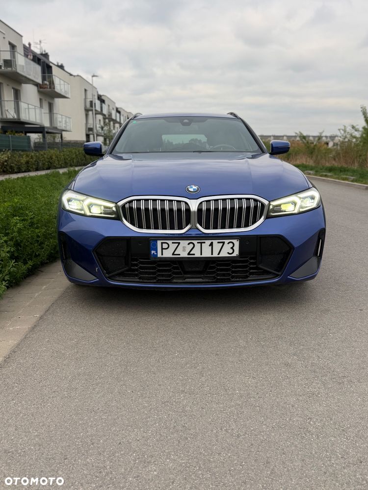 BMW Seria 3 320d xDrive M Sport sport - 9
