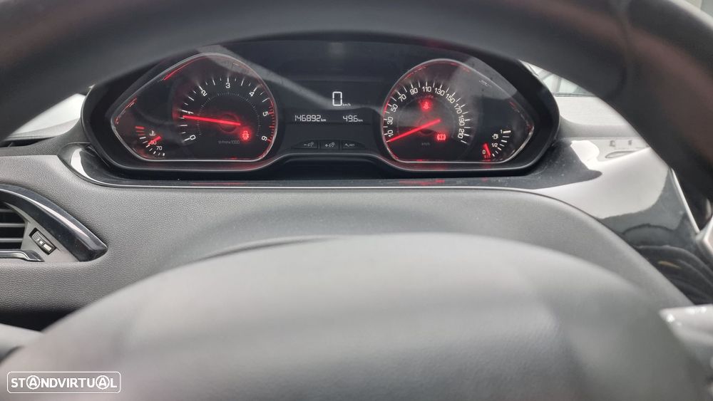 Peugeot 208 1.6 e-HDi Active - 19