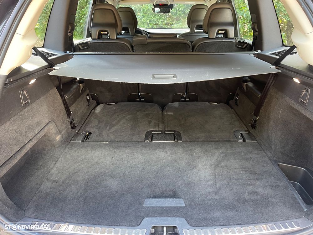 Volvo XC 90 2.0 D4 Momentum - 29