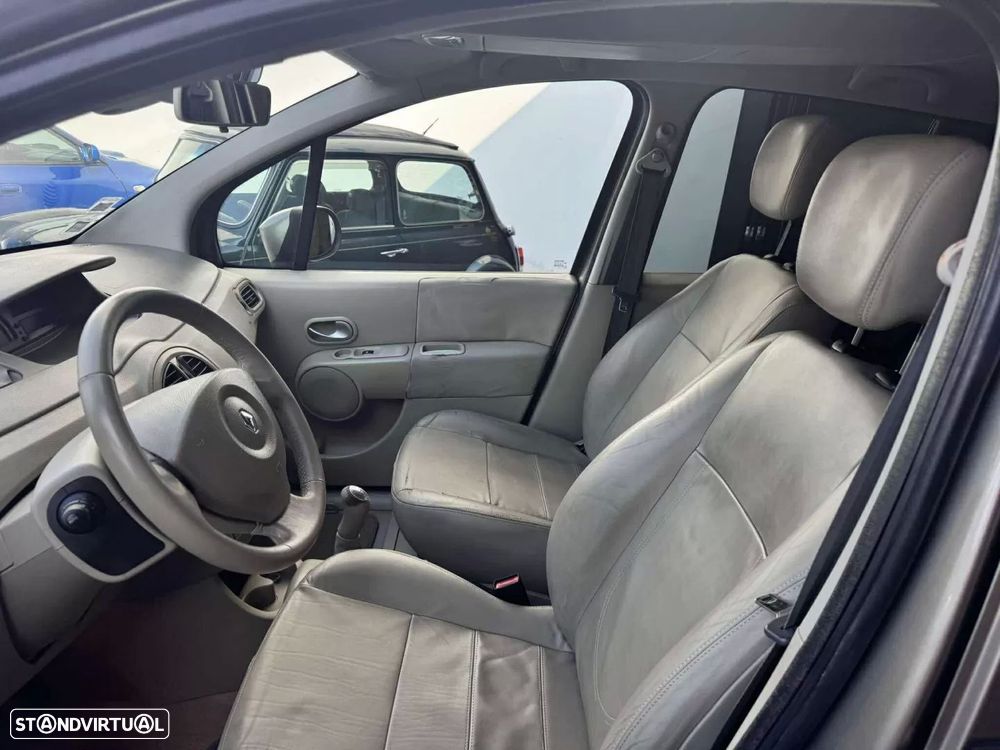 Renault Modus 1.5 dCi Dynamique S - 9