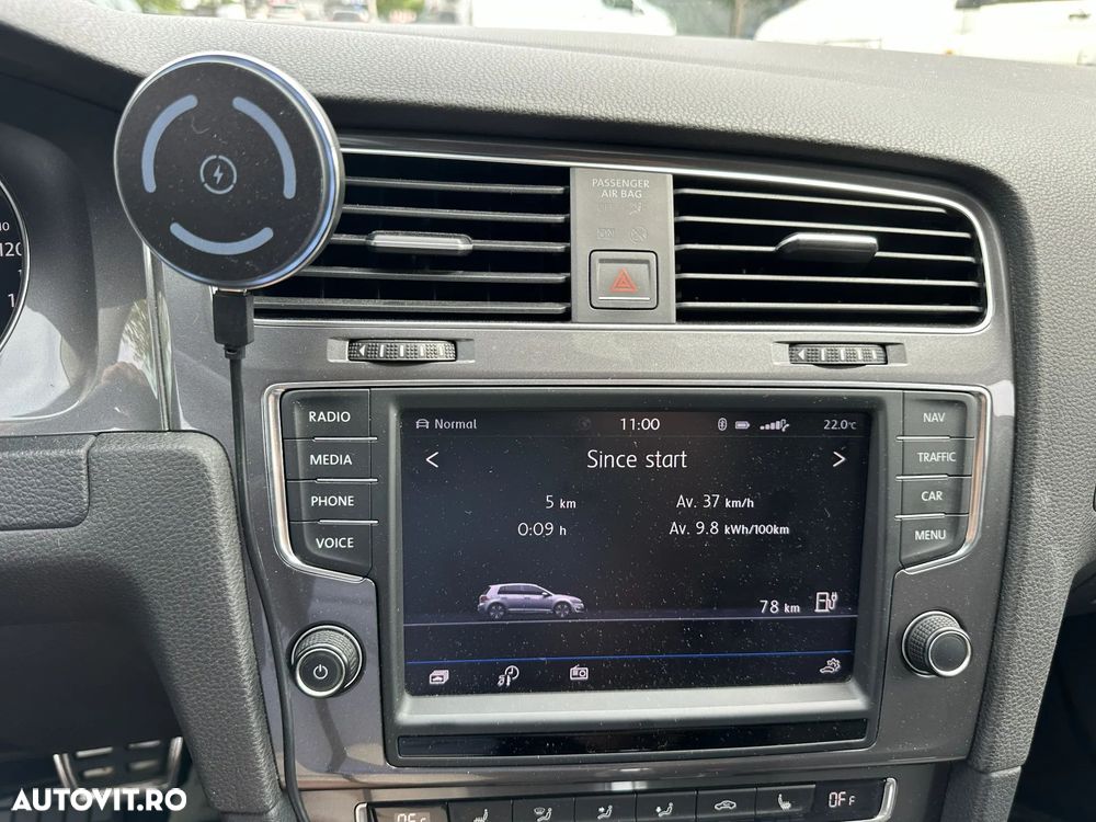 Volkswagen Golf e-Golf - 21