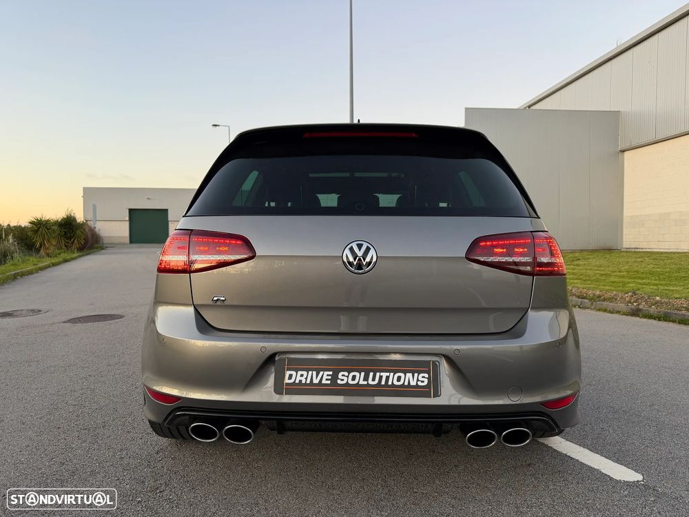 VW Golf R 4Motion BlueMotion DSG - 16