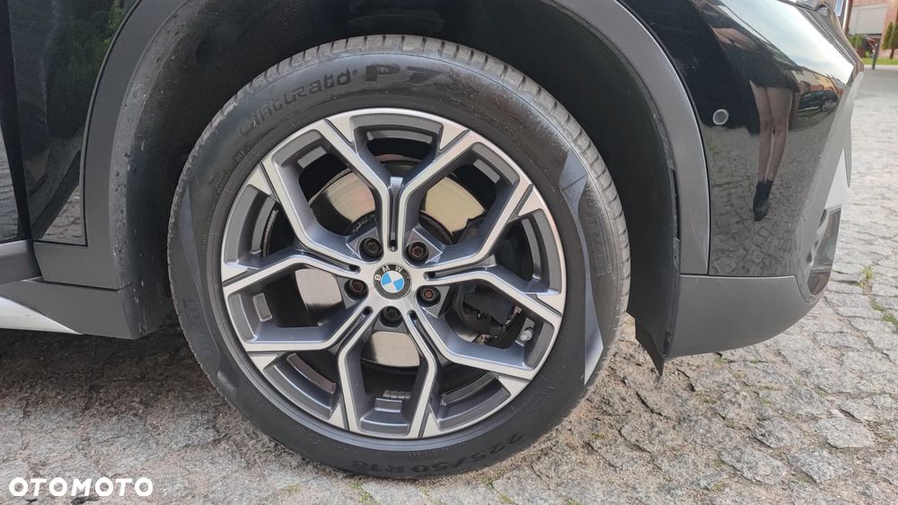 BMW X1 xDrive20i xLine - 23