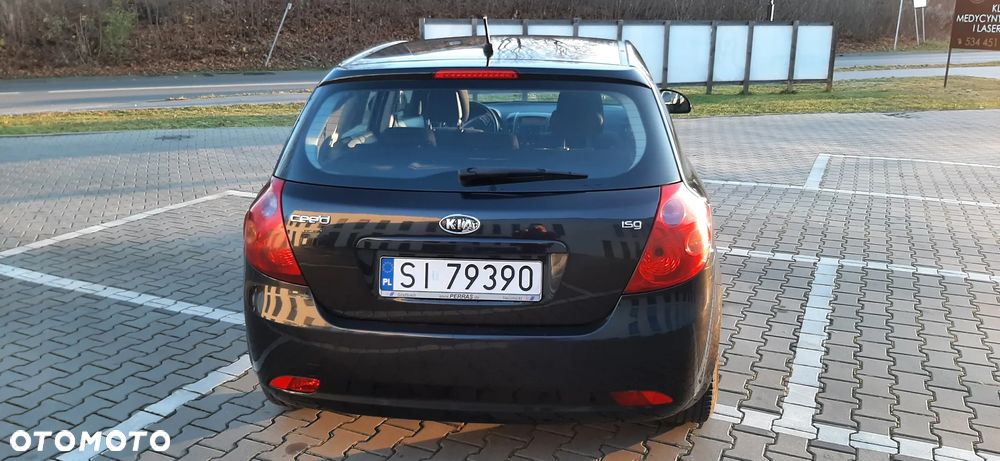 Kia Ceed Cee'd 1.4 Comfort - 23