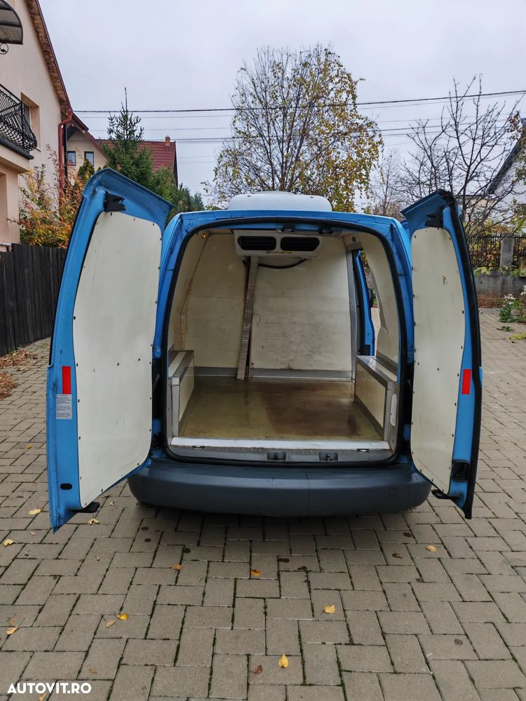 Volkswagen Caddy - 10