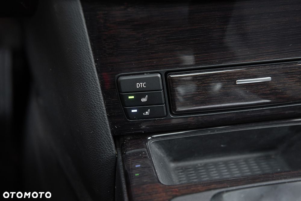 BMW Seria 5 530d xDrive Edition Exclusive - 28