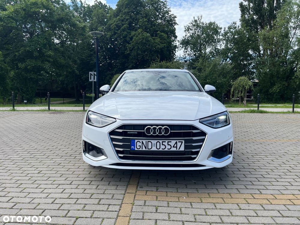 Audi A4 - 4