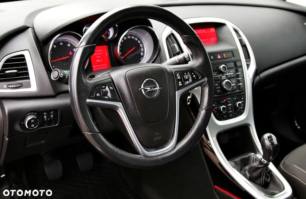 Opel Astra 1.4 T Enjoy - 17