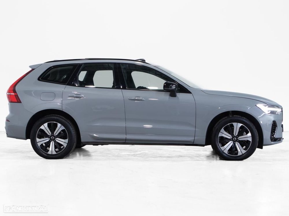 Volvo XC 60 2.0 T6 PHEV Inscription Expression AWD - 2