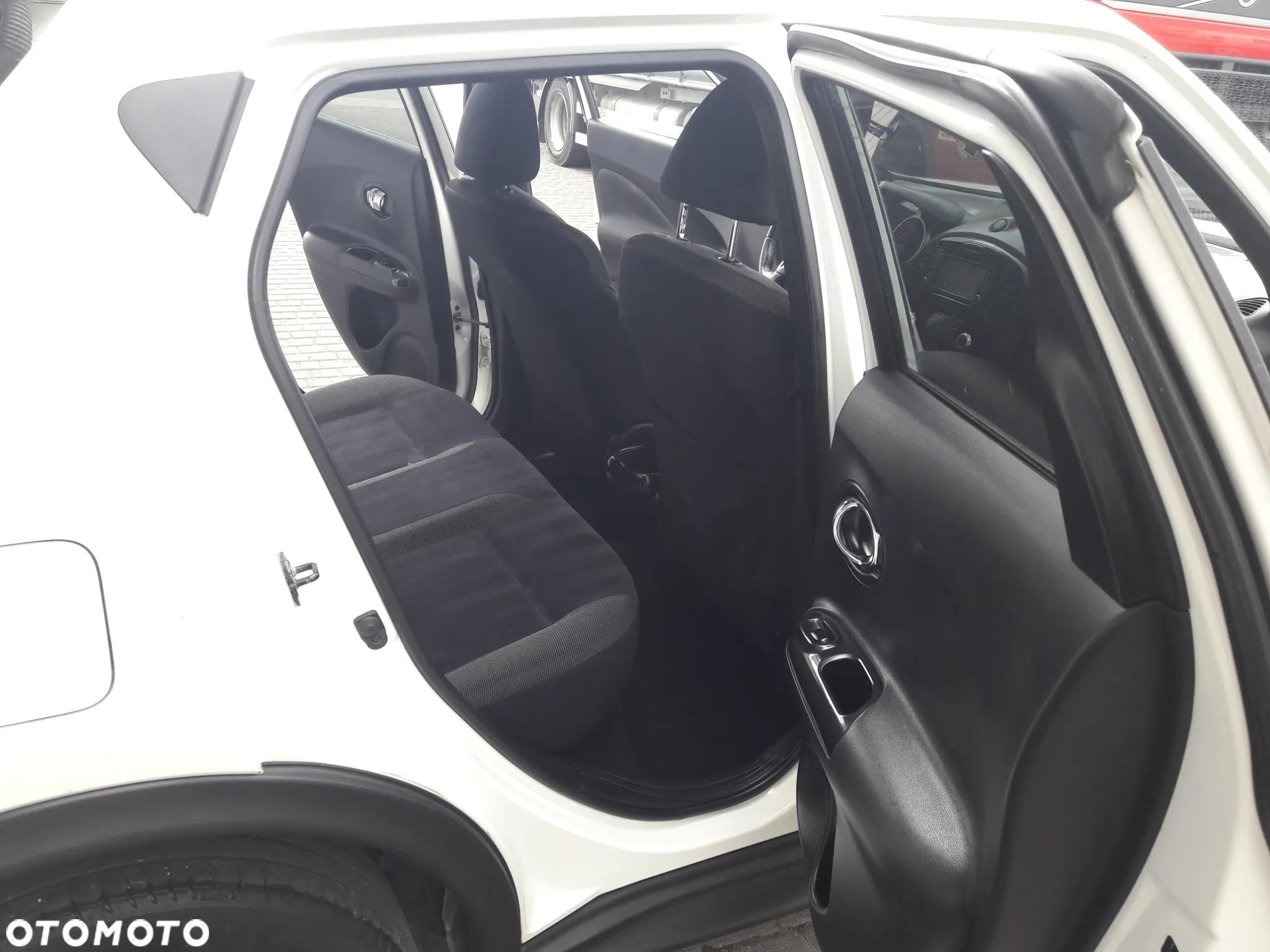 Nissan Juke 1.5 dCi Tekna S&S - 8