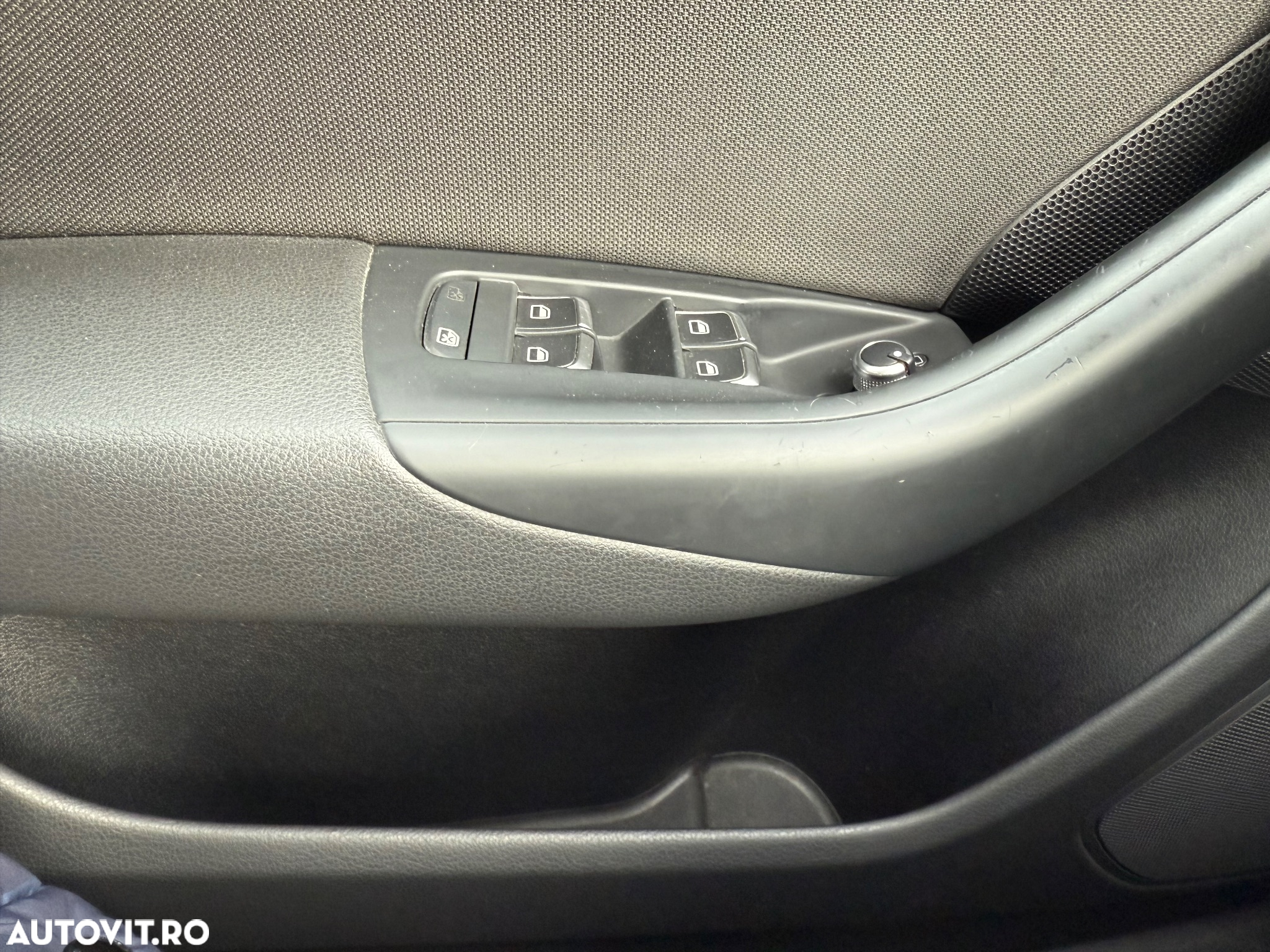 Audi Q3 2.0 TDI Quattro Stronic Design - 24
