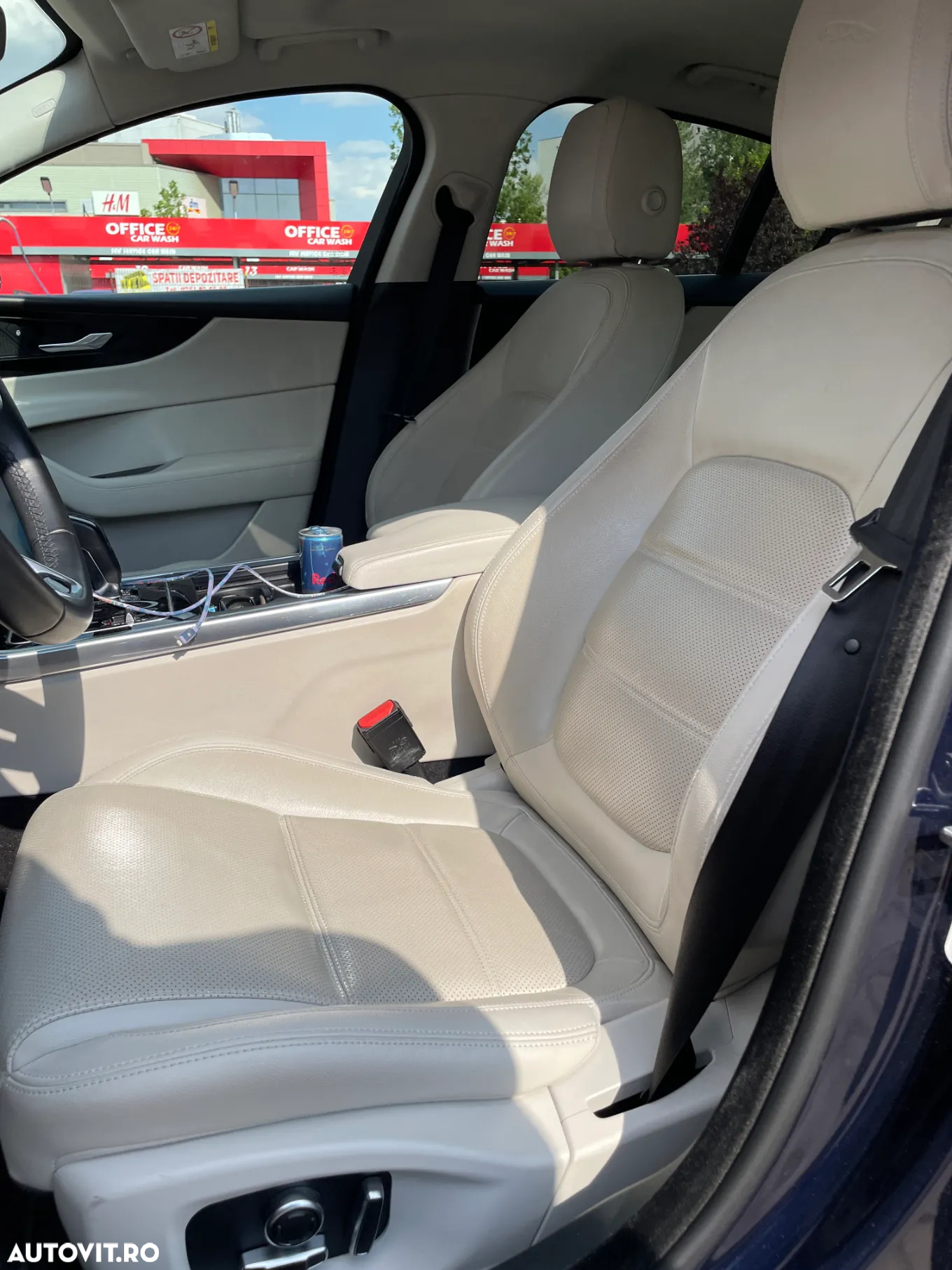 Jaguar XE D180 Aut. SE - 9