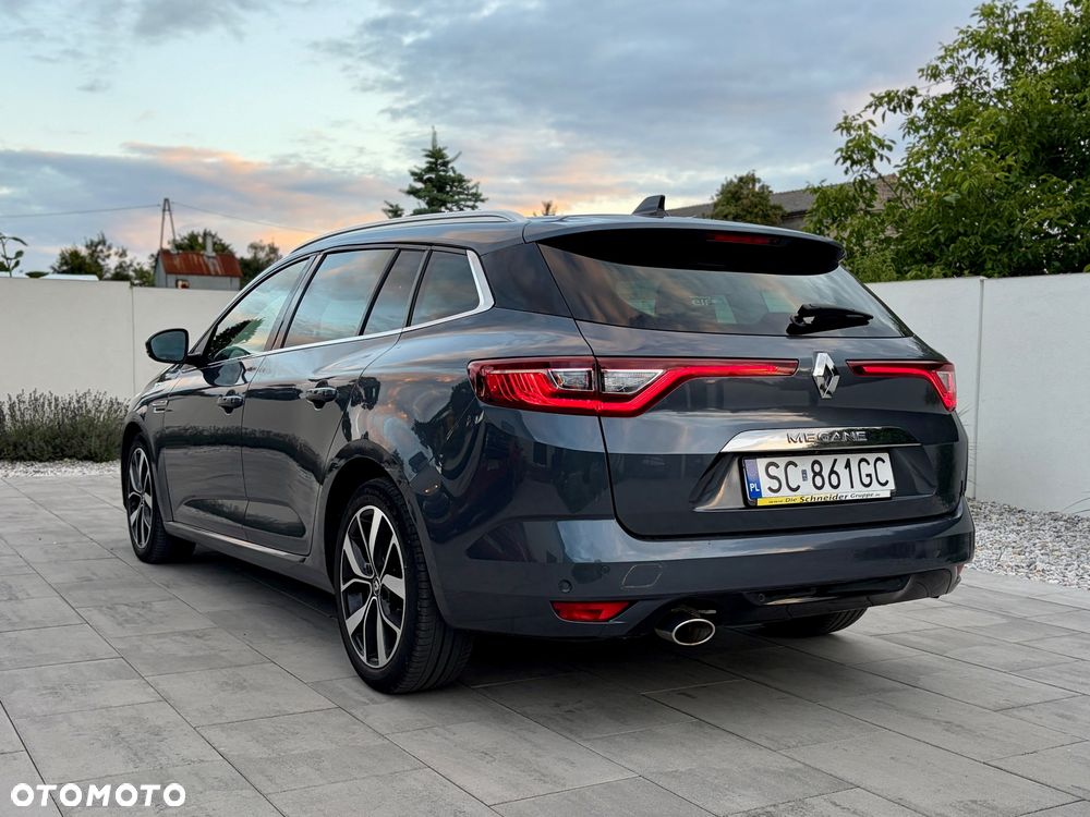 Renault Megane 1.5 Blue dCi Zen - 6